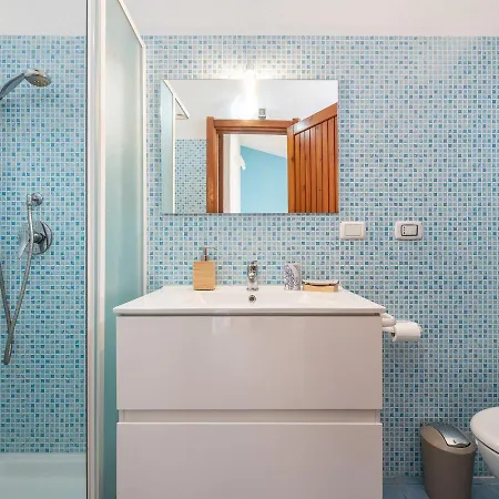 Bohaus: Nel Blu Dipinto Di Blu *